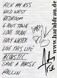 Original Setlist mit Autogrammen